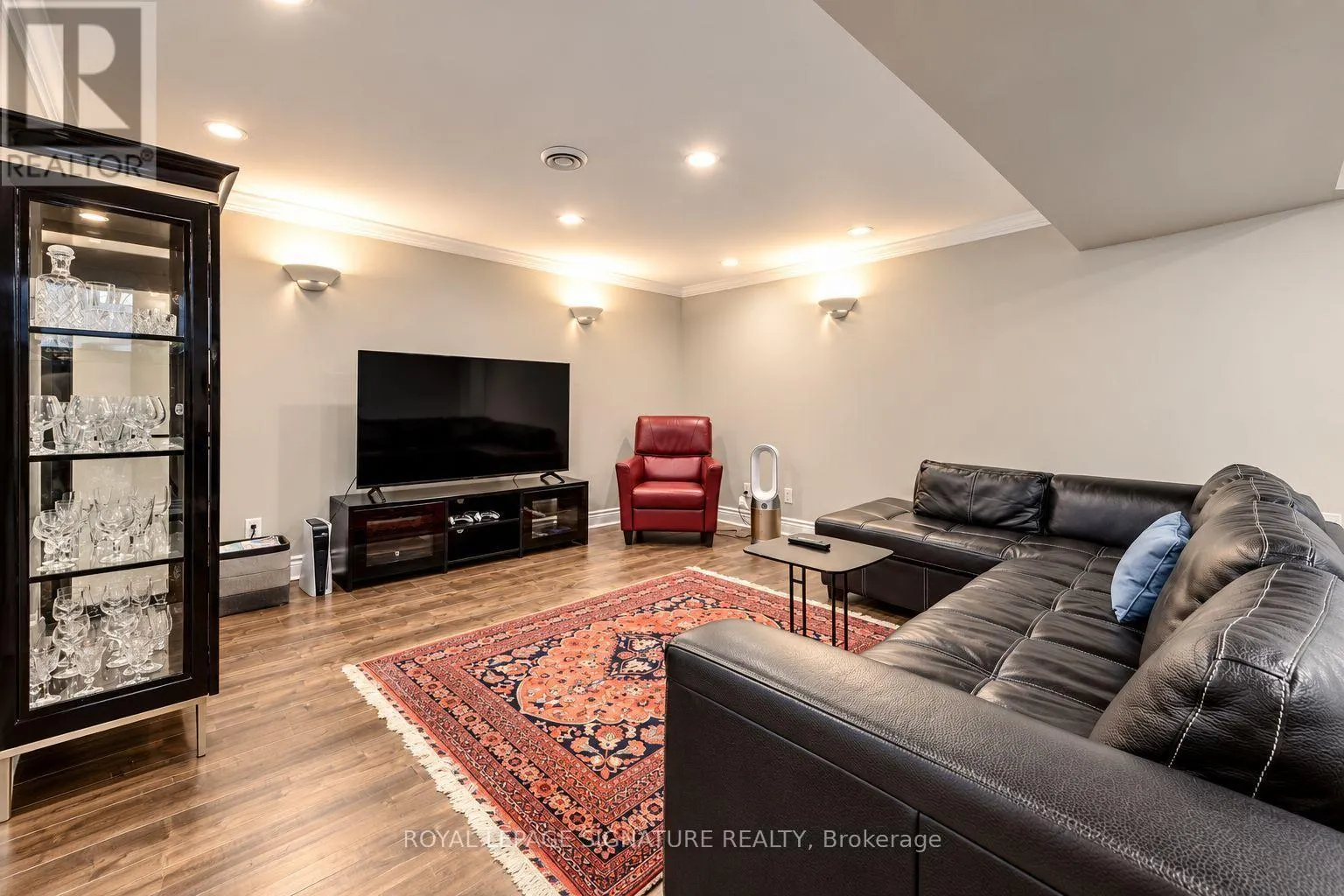2344 REDFERN ROAD