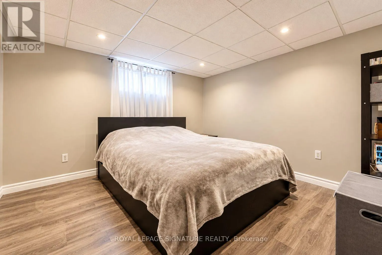 2344 REDFERN ROAD