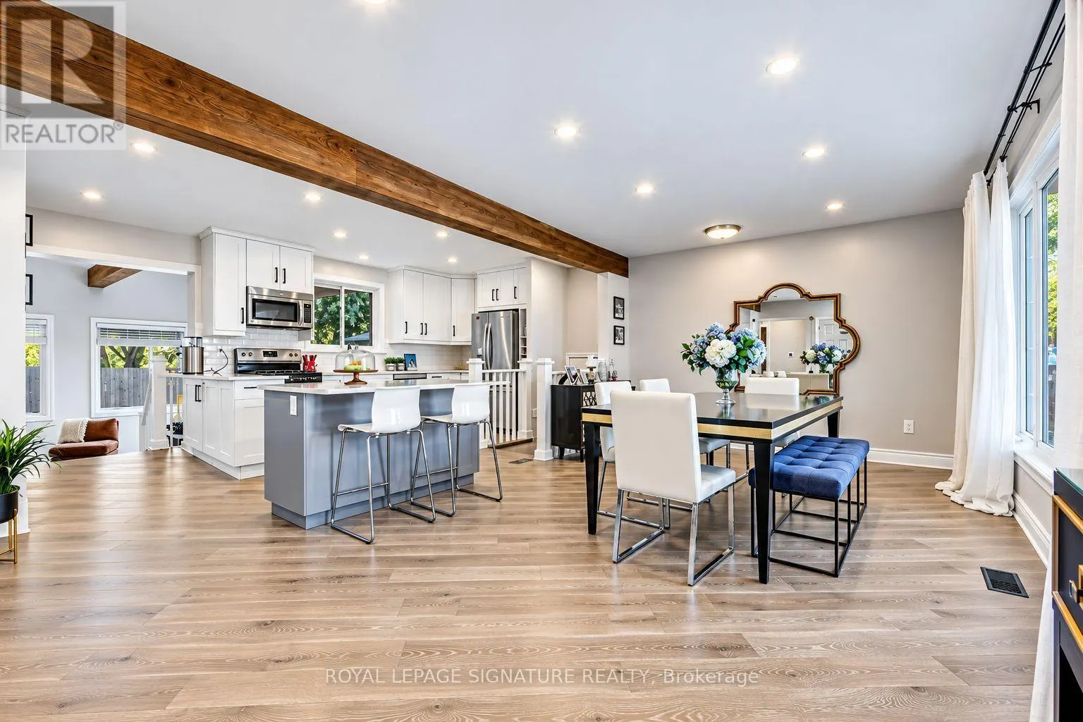 2344 REDFERN ROAD