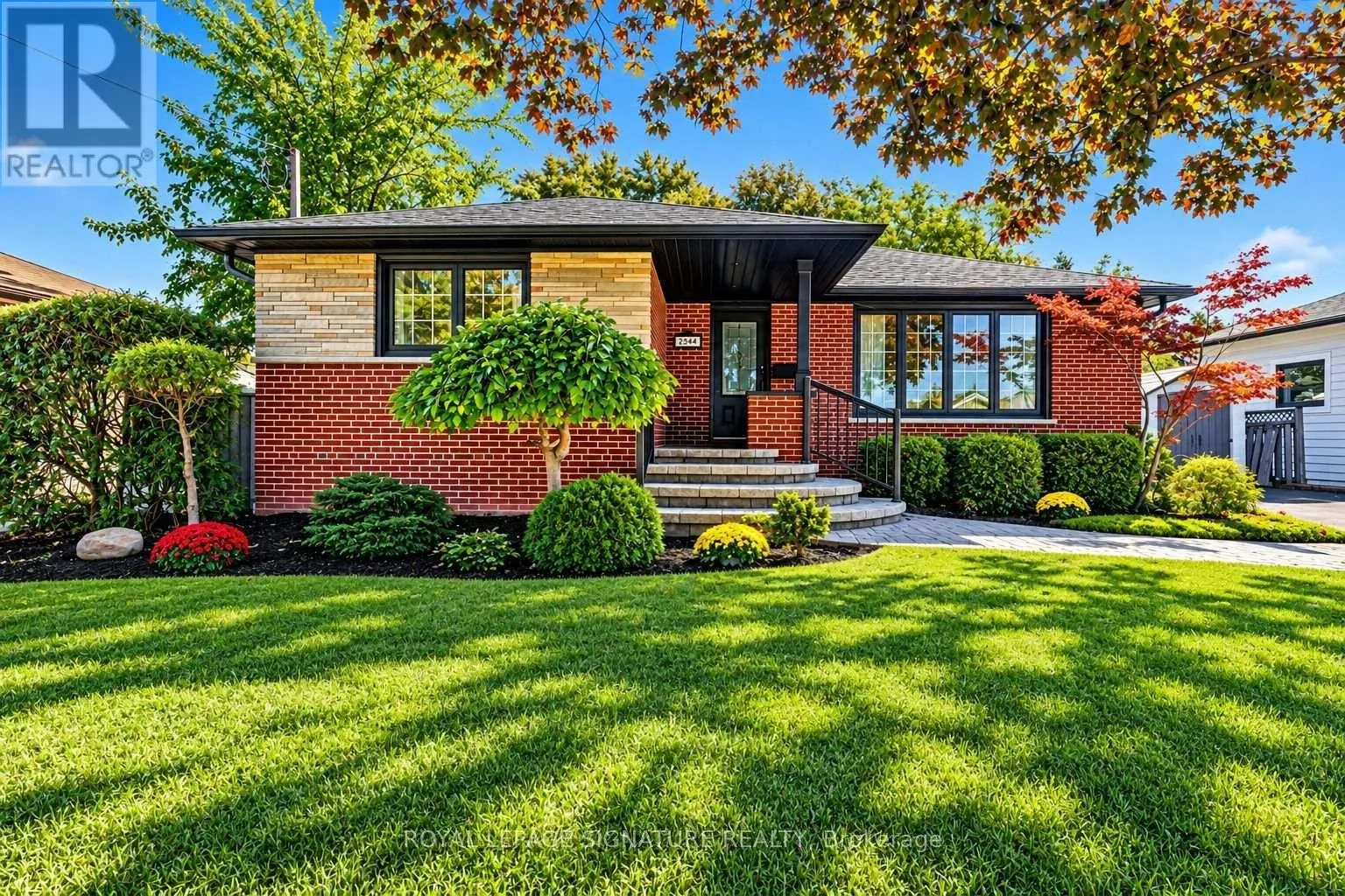 2344 REDFERN ROAD