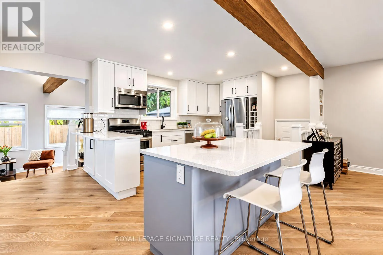 2344 REDFERN ROAD