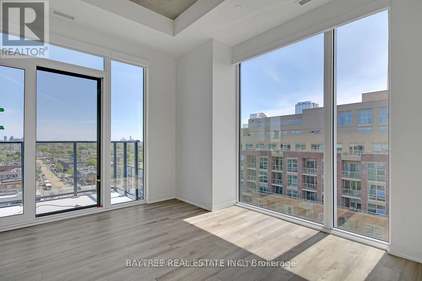 1003 - 1808 ST CLAIR AVENUE W