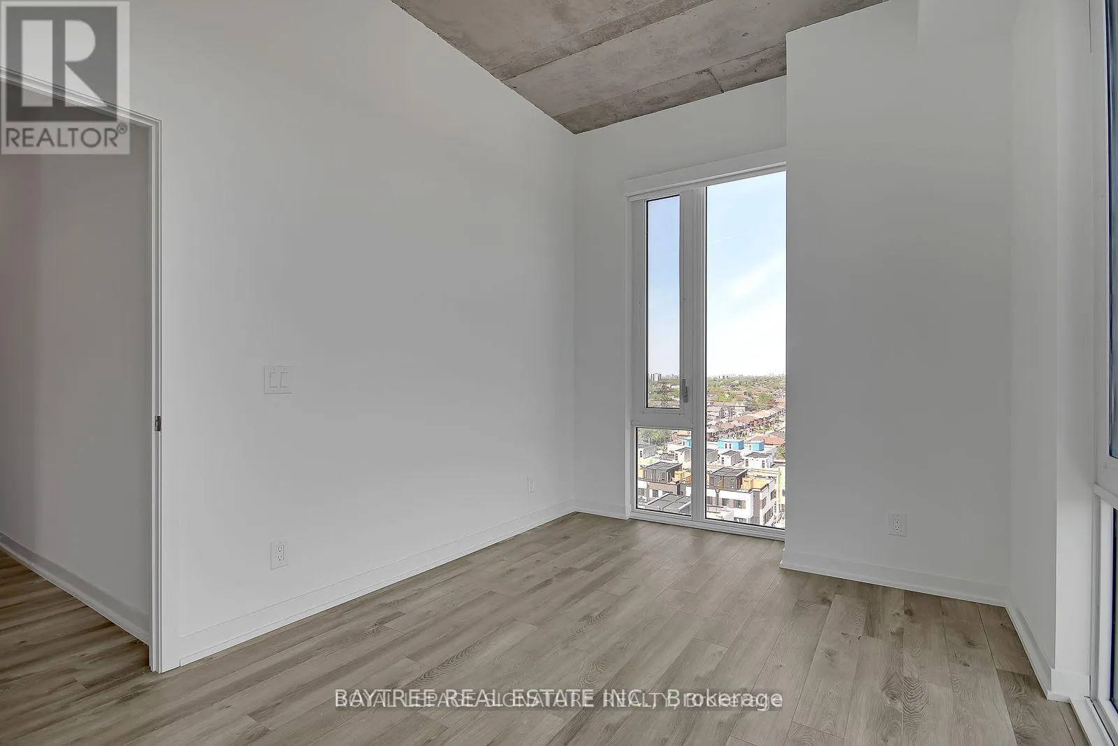1003 - 1808 ST CLAIR AVENUE W
