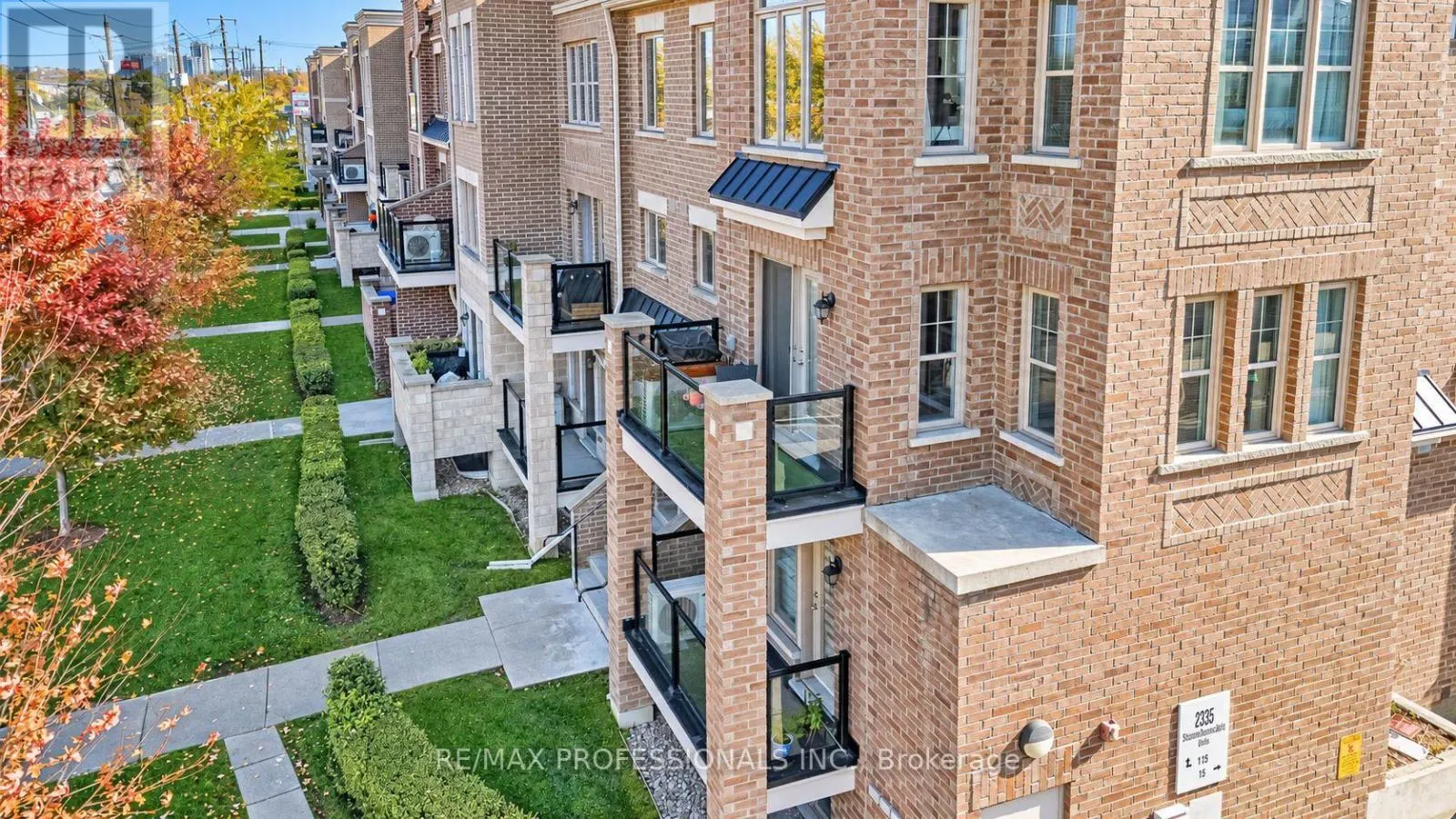 11 - 2335 SHEPPARD AVENUE W