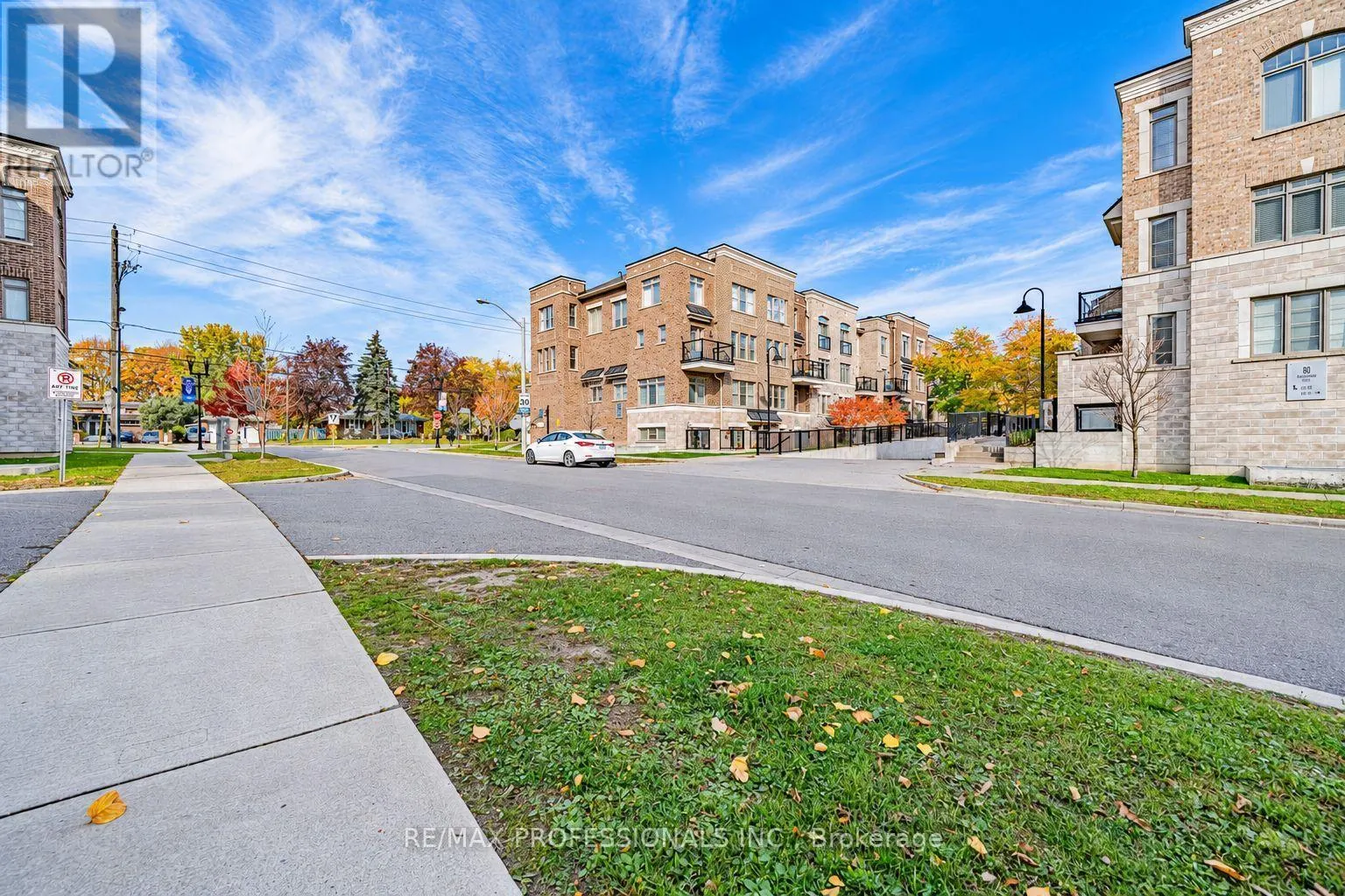 11 - 2335 SHEPPARD AVENUE W