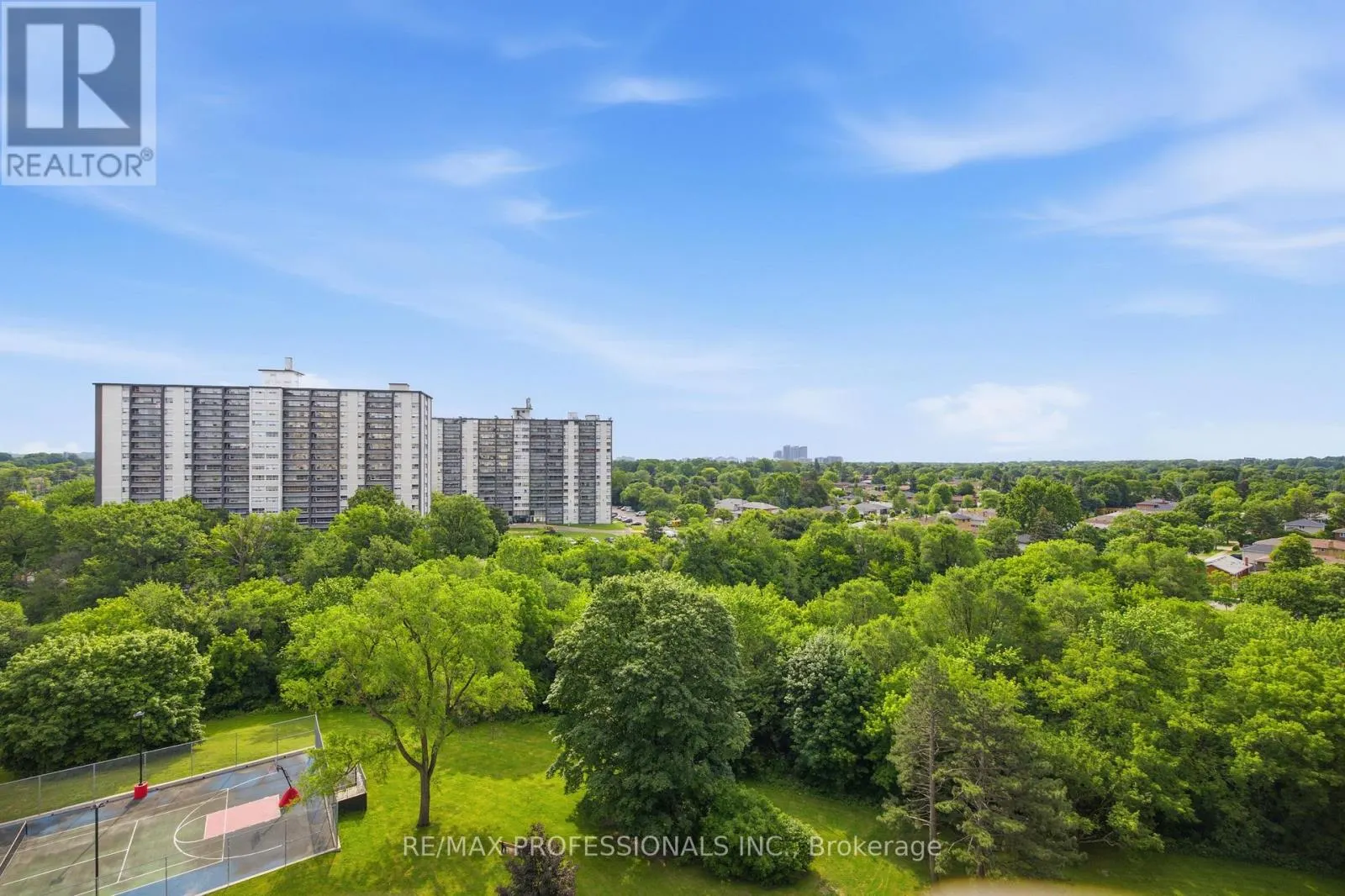 1208 - 11 WINCOTT DRIVE