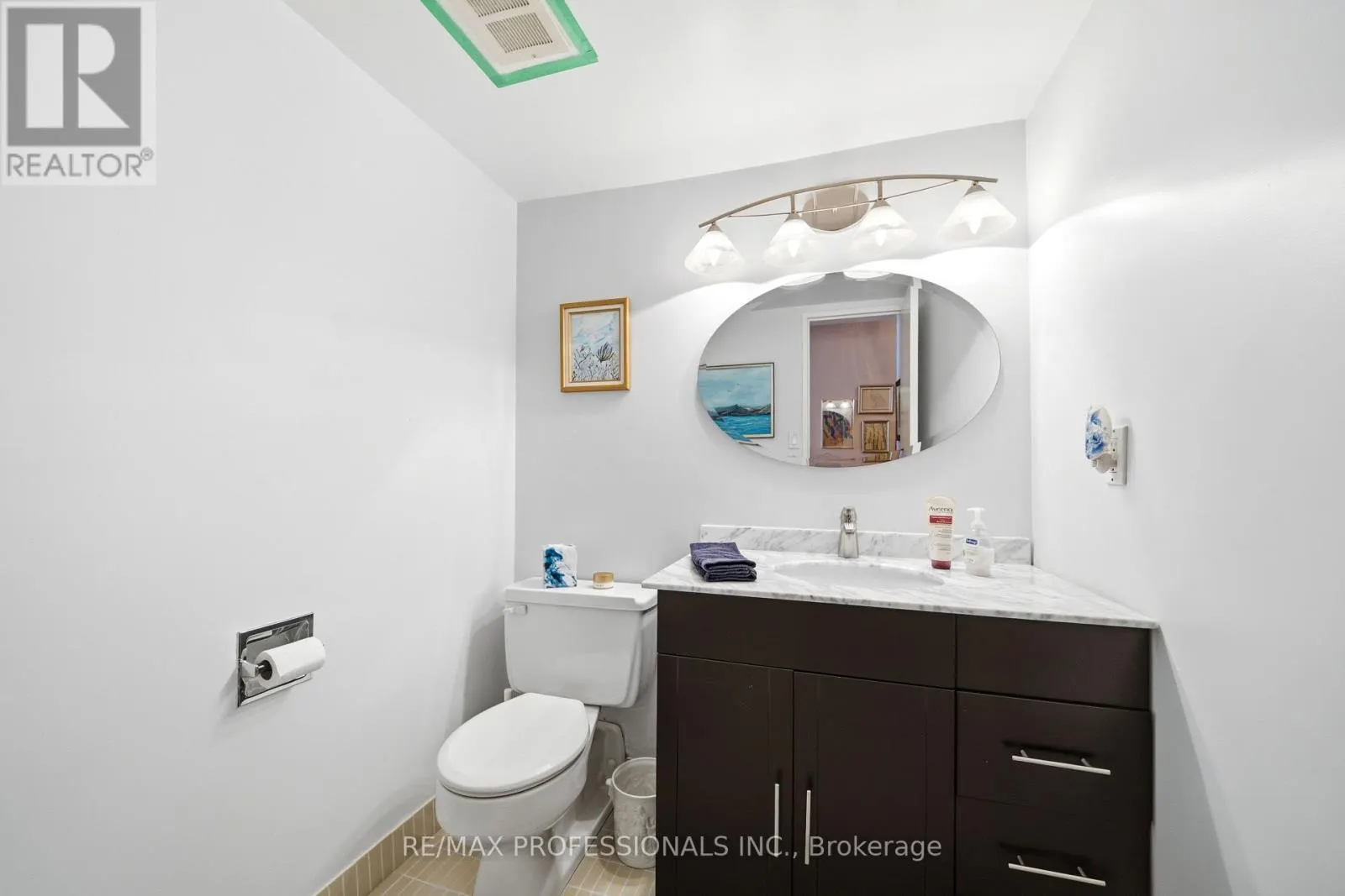 1208 - 11 WINCOTT DRIVE