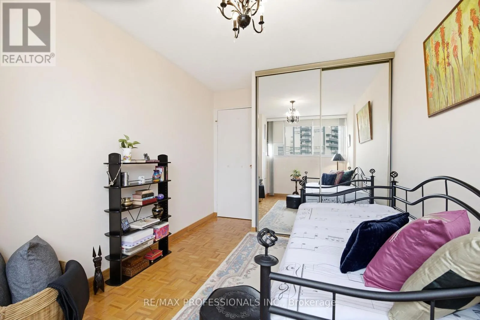 1208 - 11 WINCOTT DRIVE