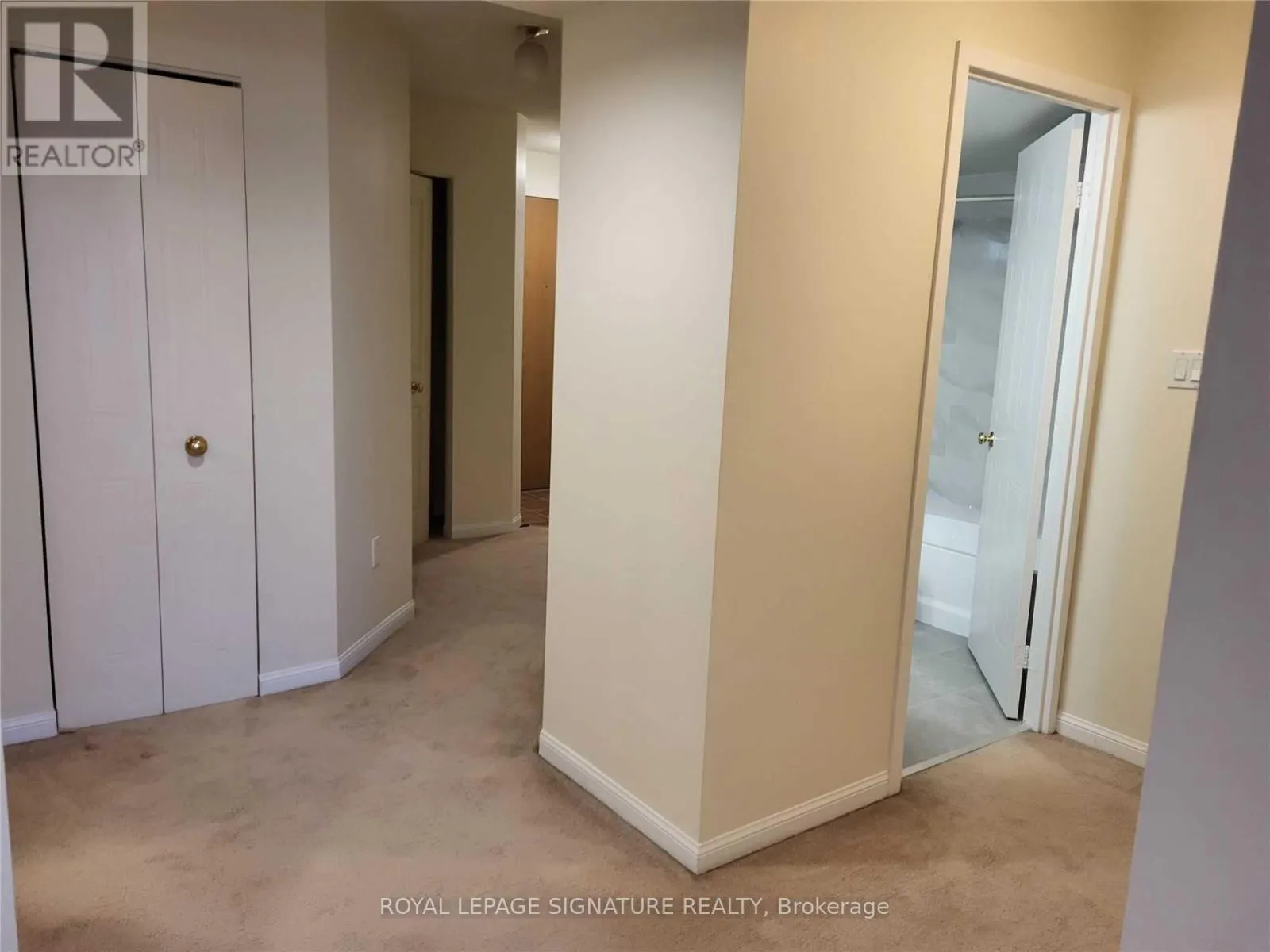 1207 - 1 HICKORY TREE ROAD