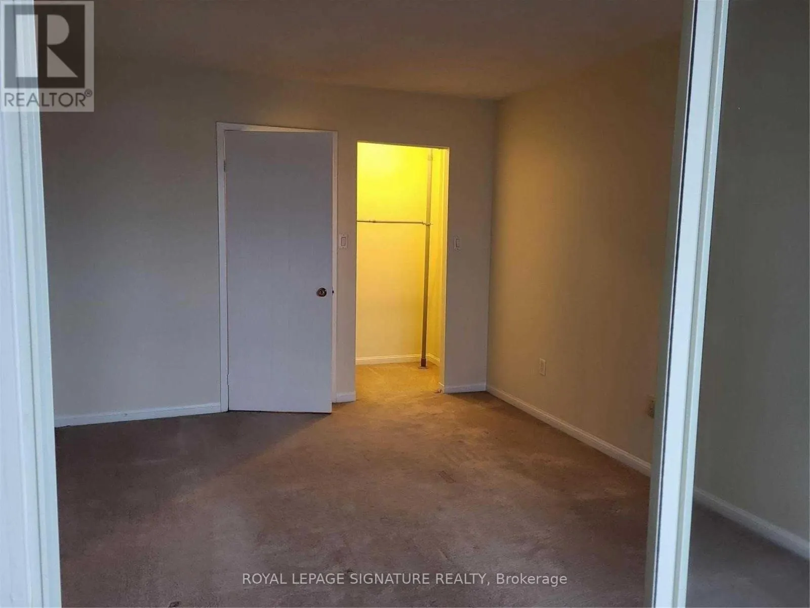 1207 - 1 HICKORY TREE ROAD