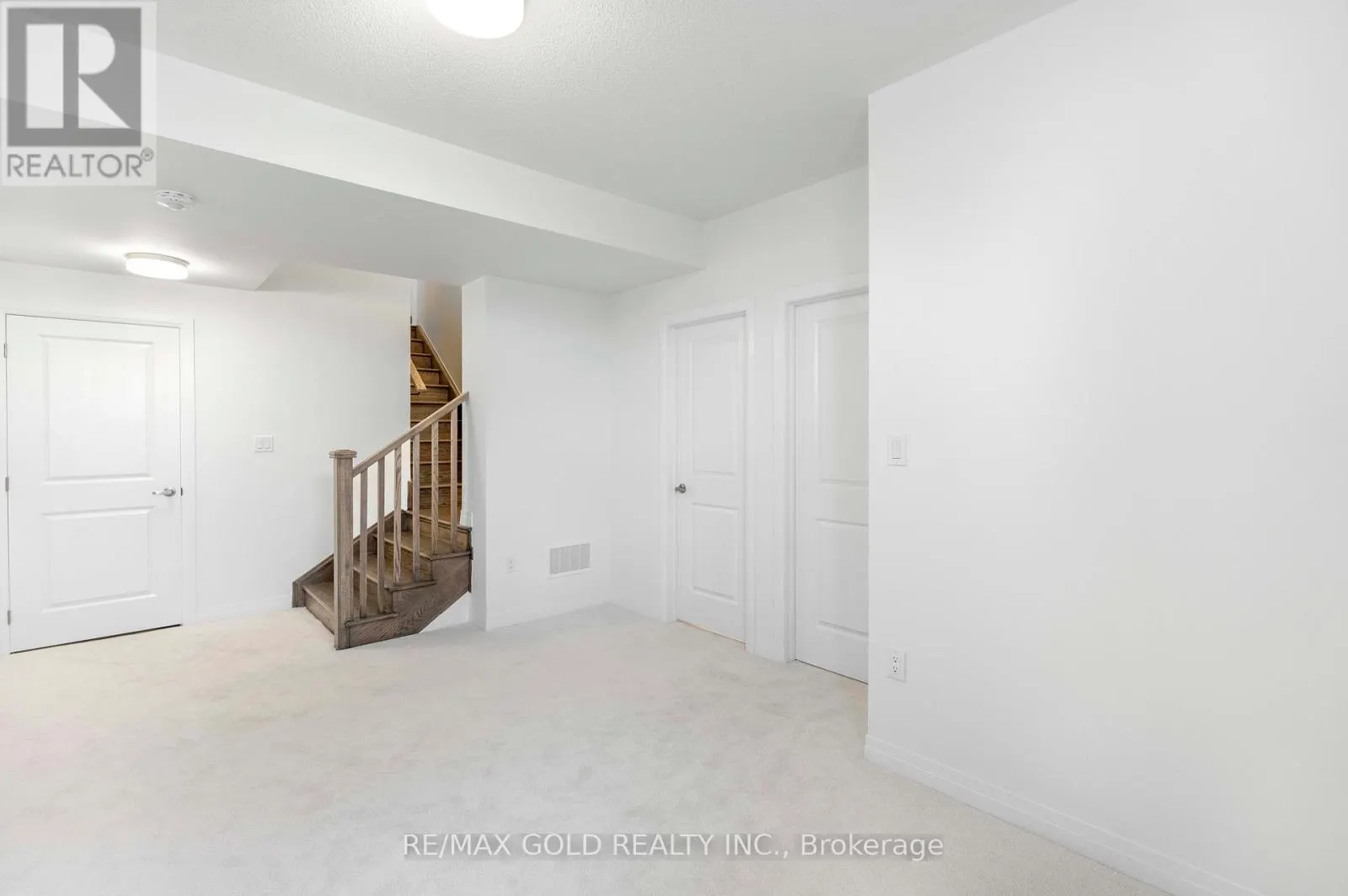 39 TIMBER FALLS DRIVE