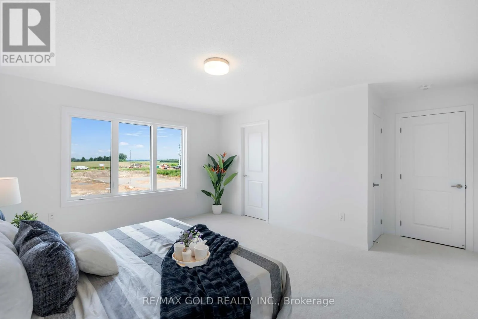 39 TIMBER FALLS DRIVE