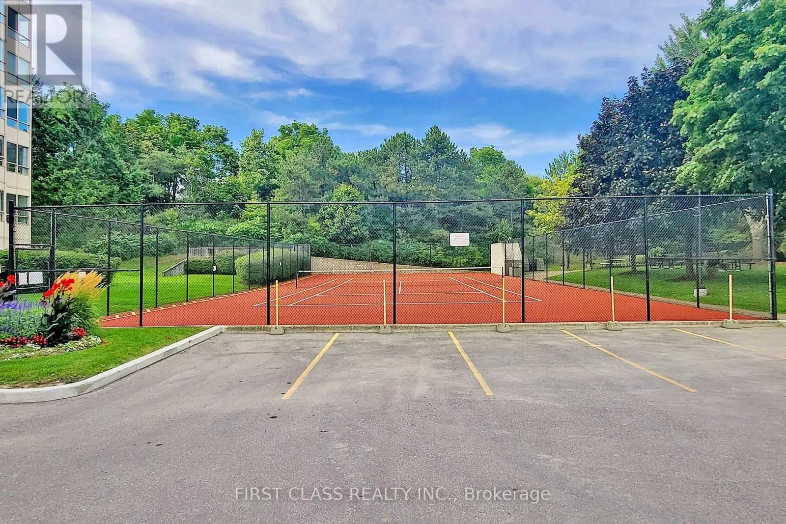 1117 - 1485 LAKESHORE ROAD E