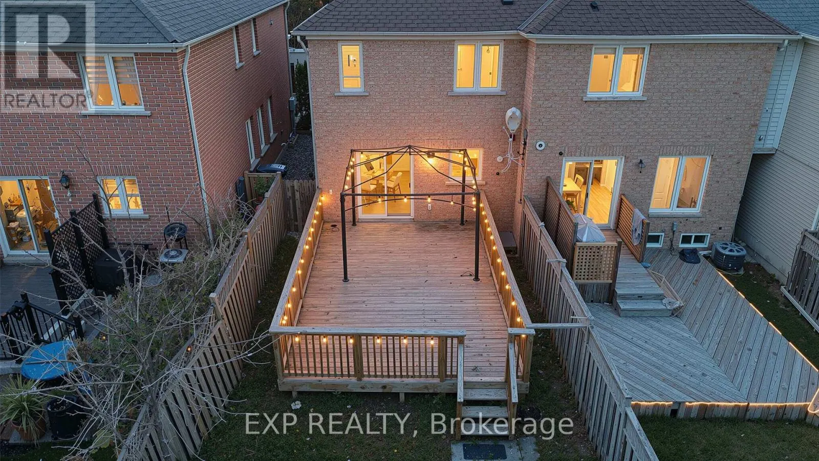 128 OLYMPIA CRESCENT