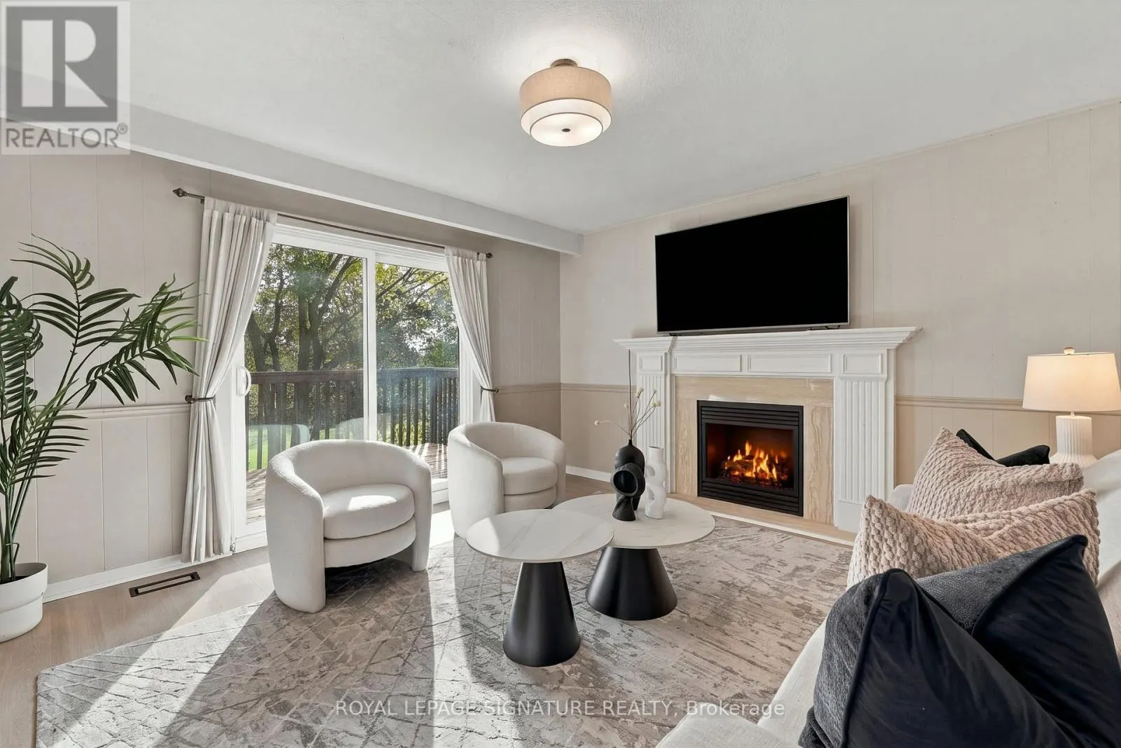 315 MARKLAND DRIVE