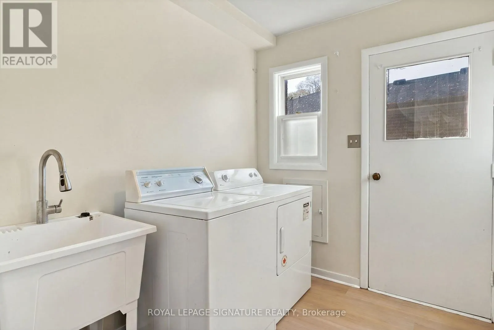 315 MARKLAND DRIVE
