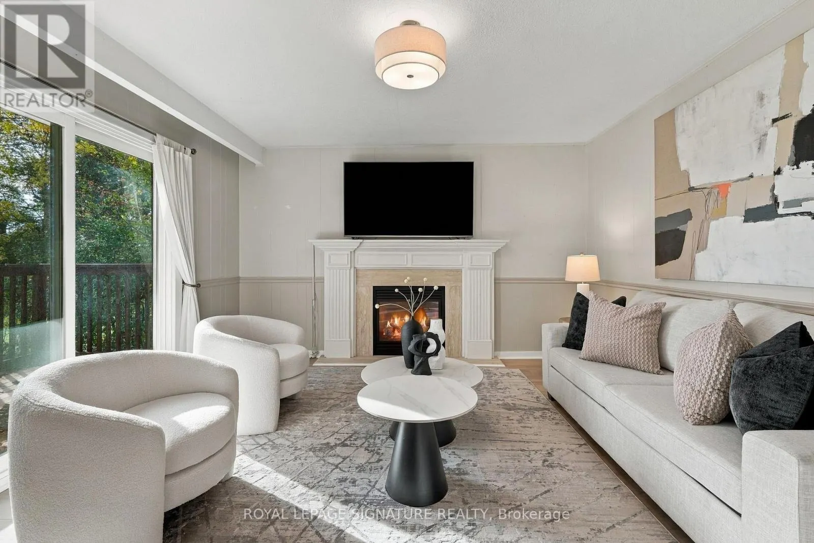 315 MARKLAND DRIVE