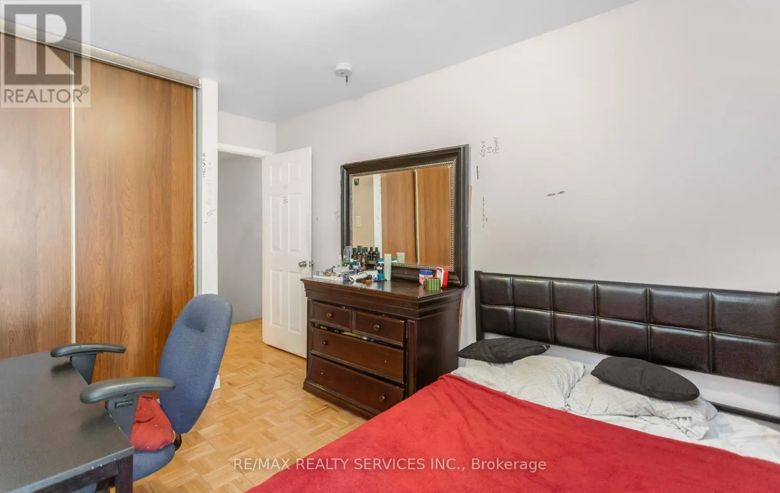 50 - 2605 WOODCHESTER DRIVE