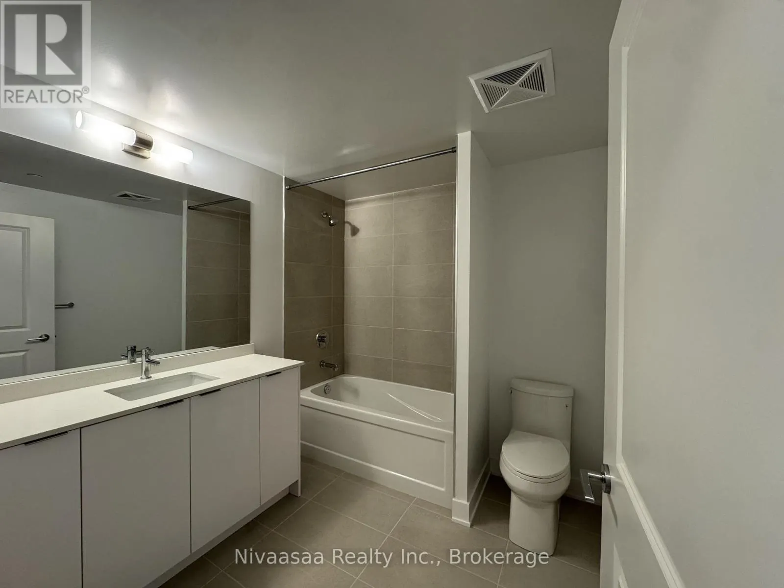 412B - 125 NIPISSING ROAD #412B