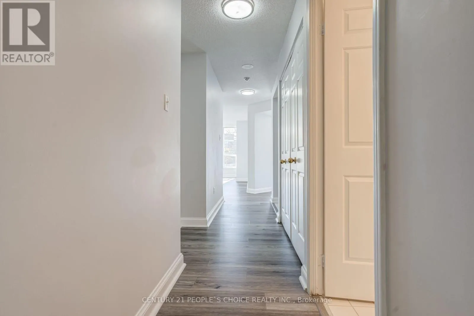 110 - 22 HANOVER ROAD