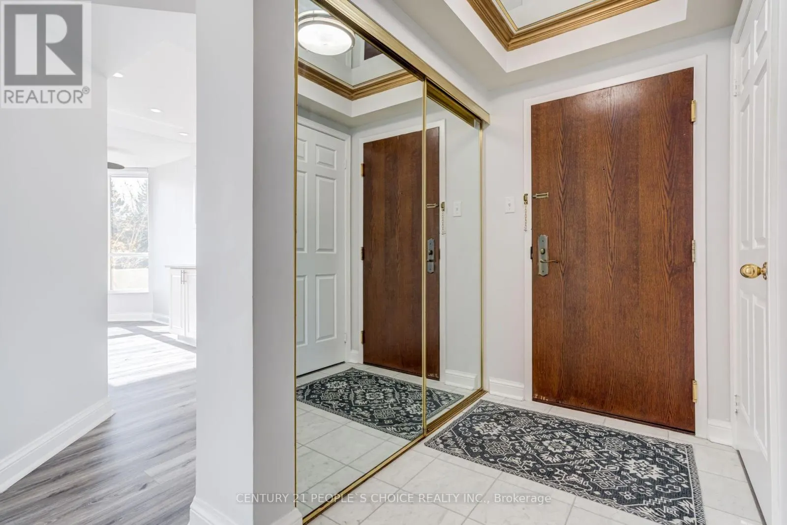 110 - 22 HANOVER ROAD