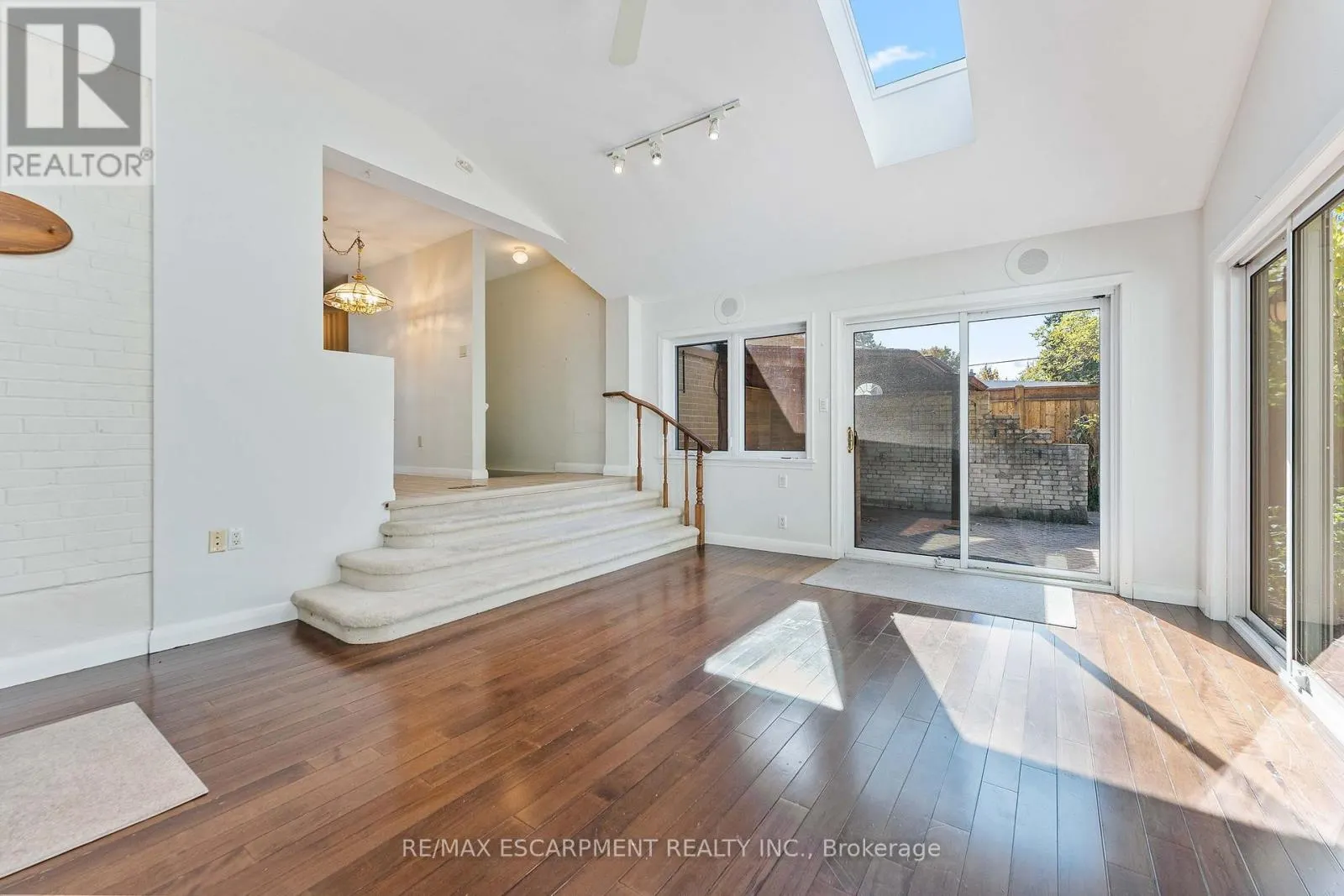 1309 WARWICK AVENUE