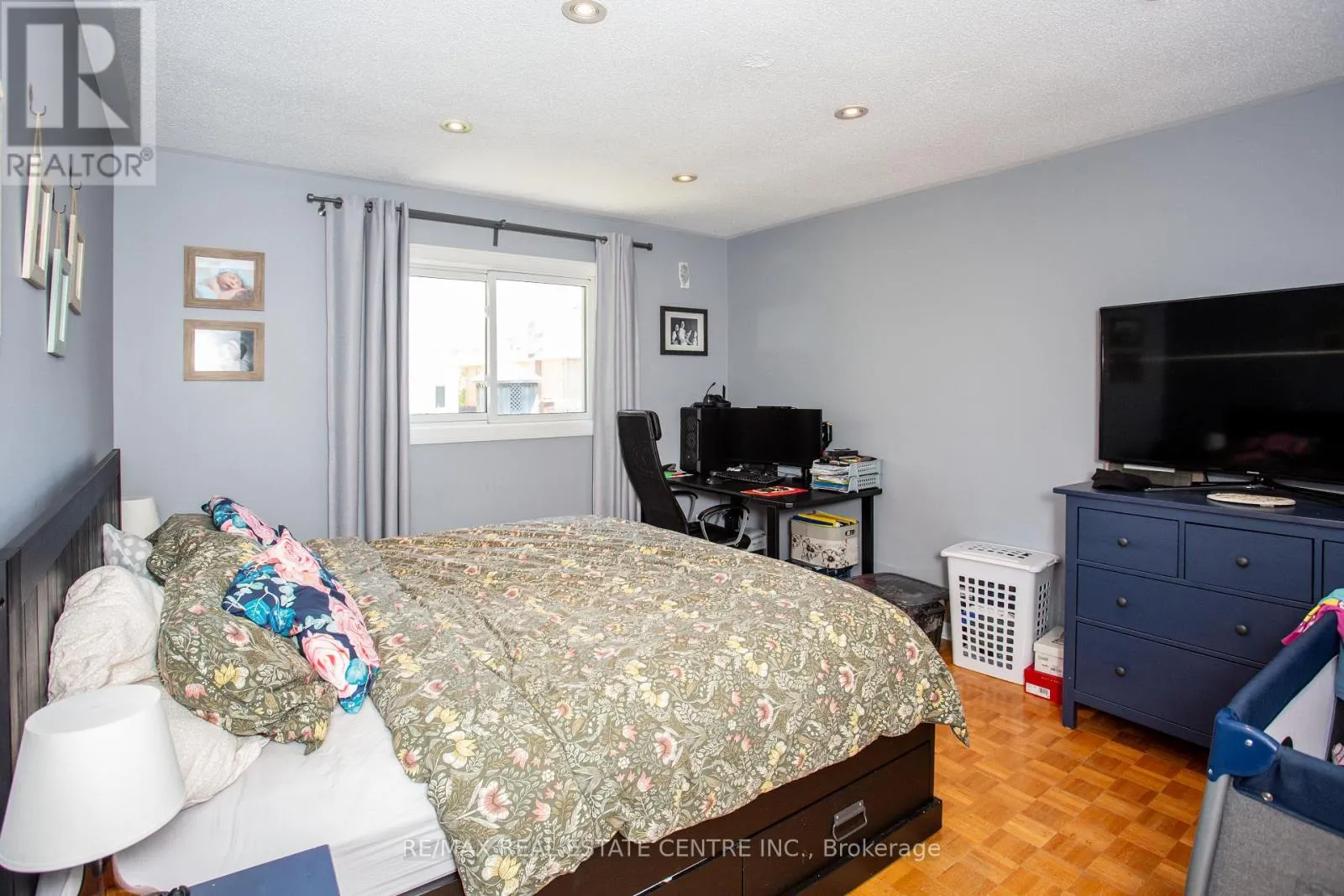 4386 CURIA CRESCENT