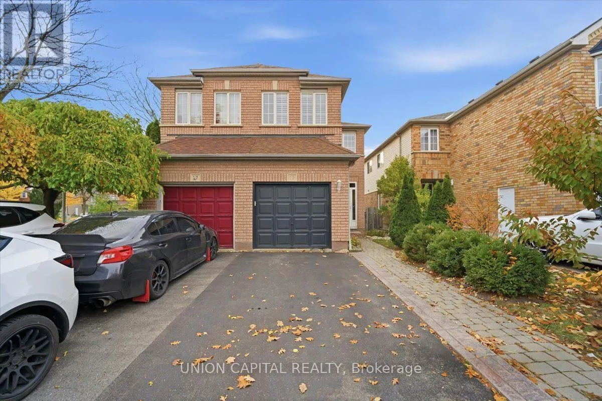 15 HACKBERRY GATE