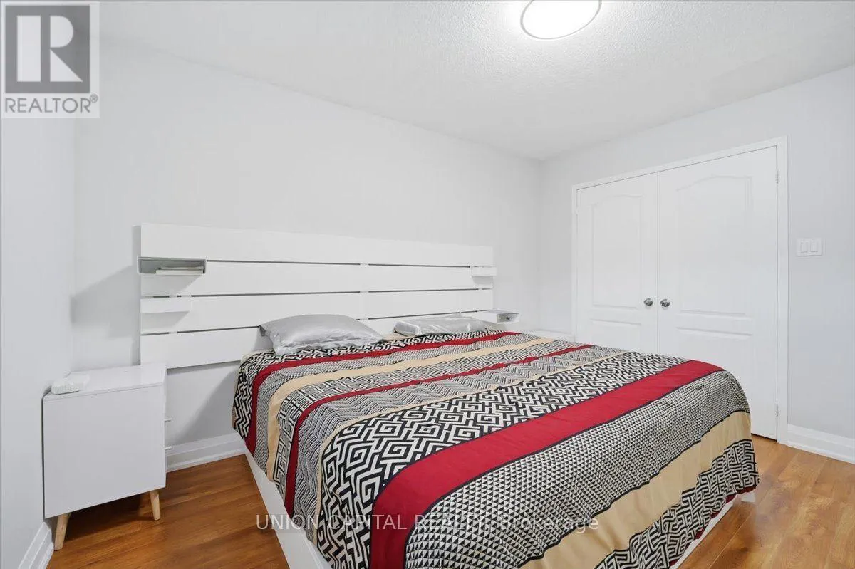 15 HACKBERRY GATE