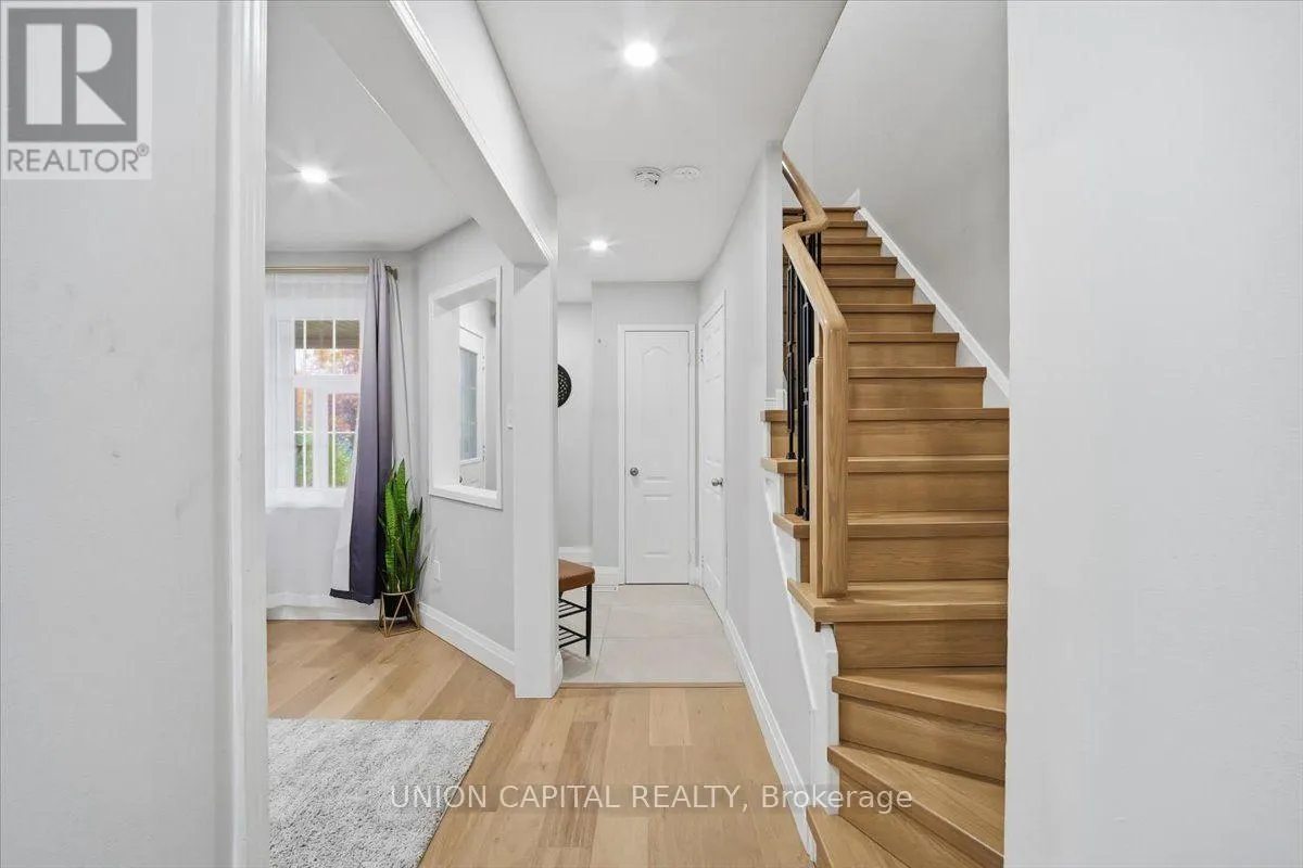 15 HACKBERRY GATE