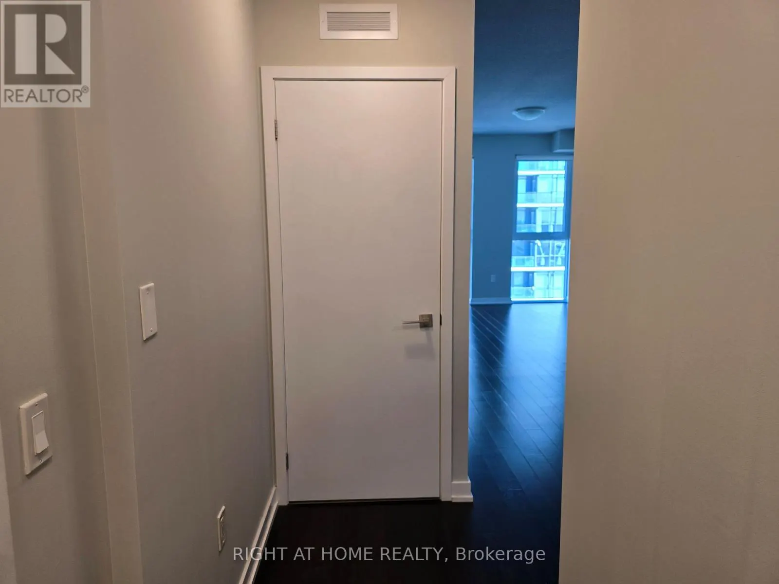 3116 - 4055 PARKSIDE VILLAGE DRIVE