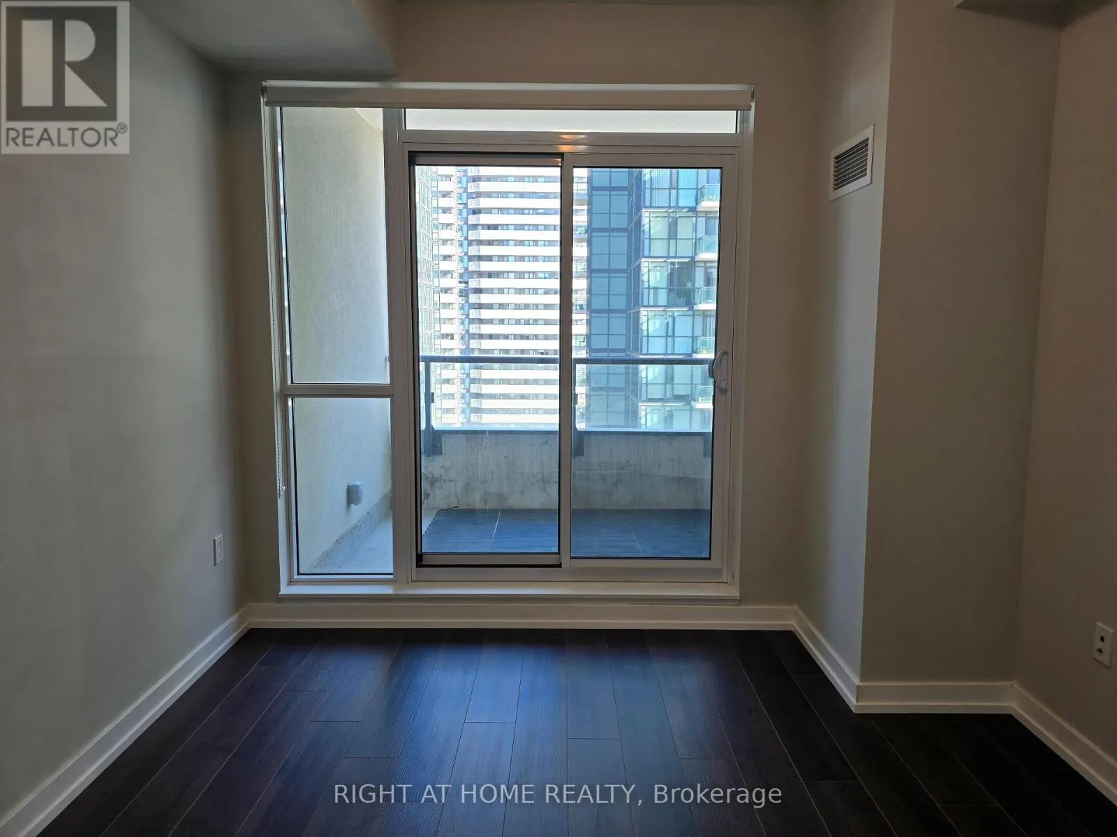 3116 - 4055 PARKSIDE VILLAGE DRIVE