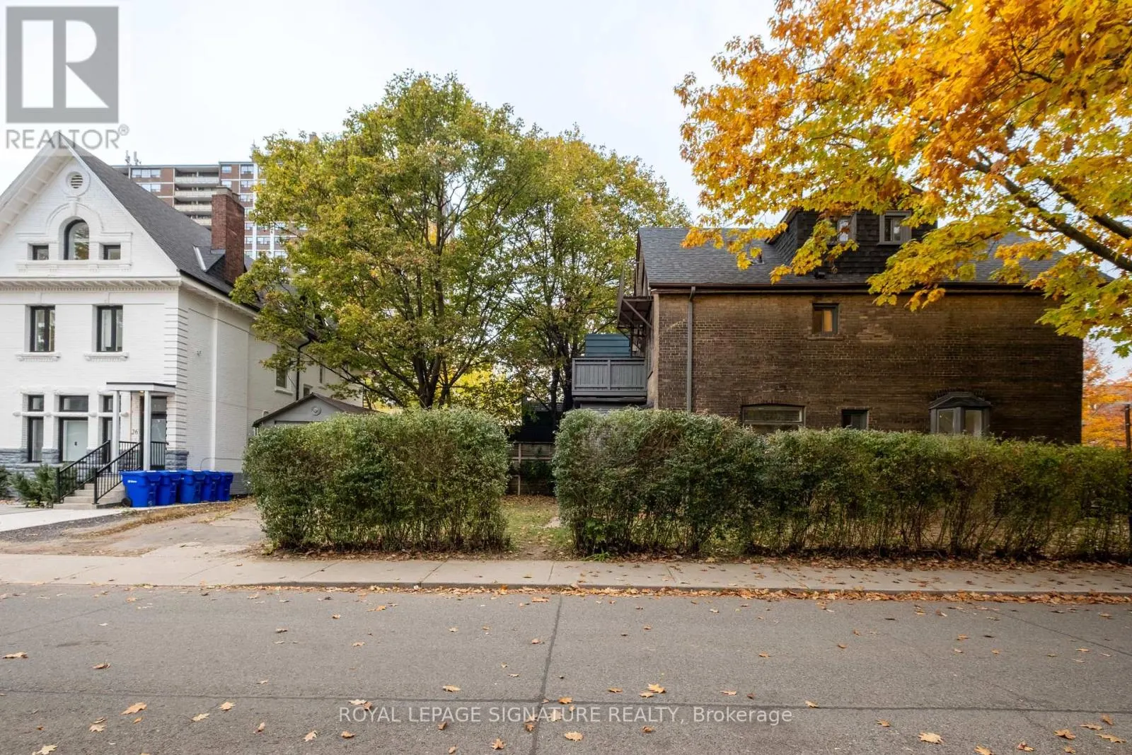 1 HARVARD AVENUE