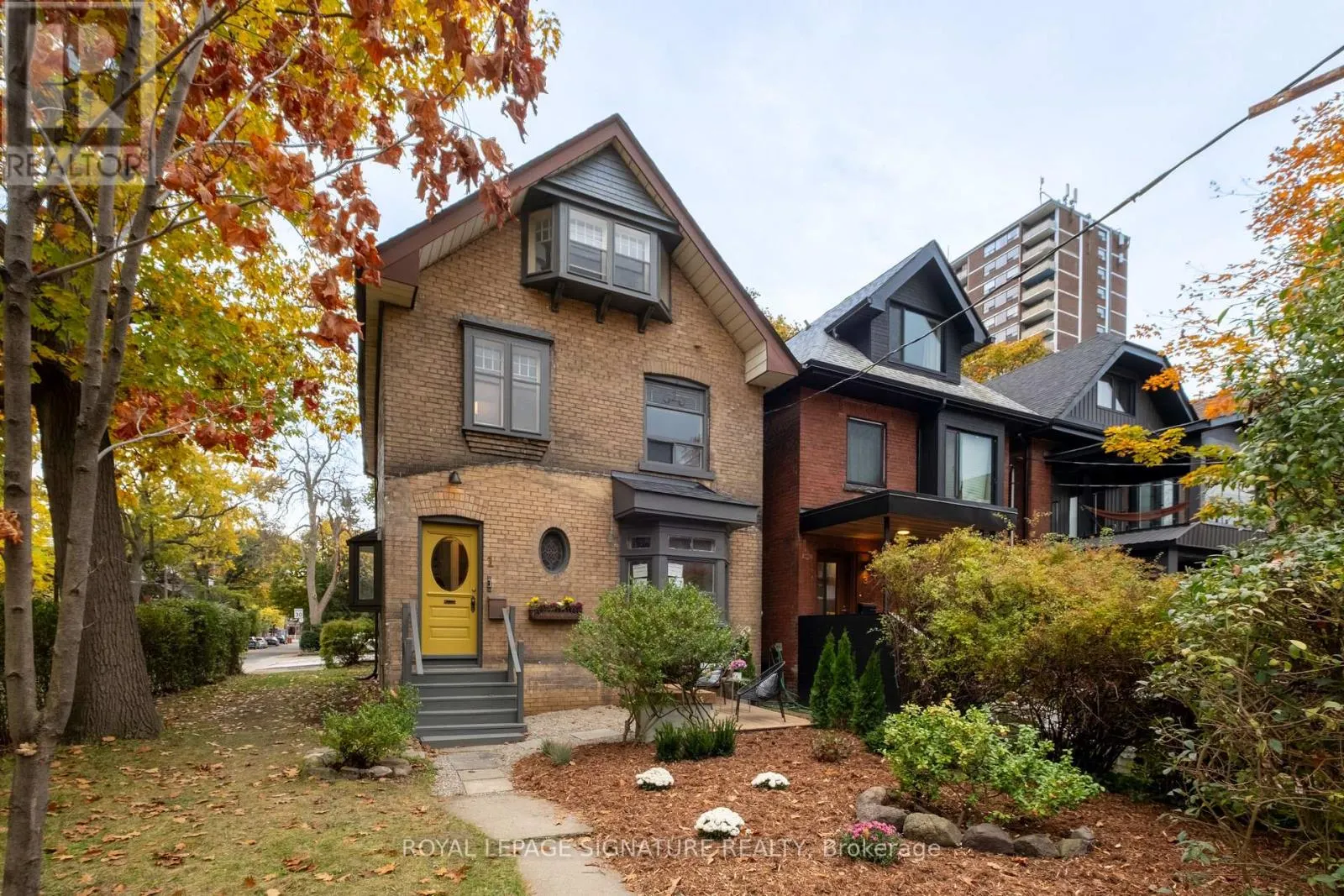 1 HARVARD AVENUE