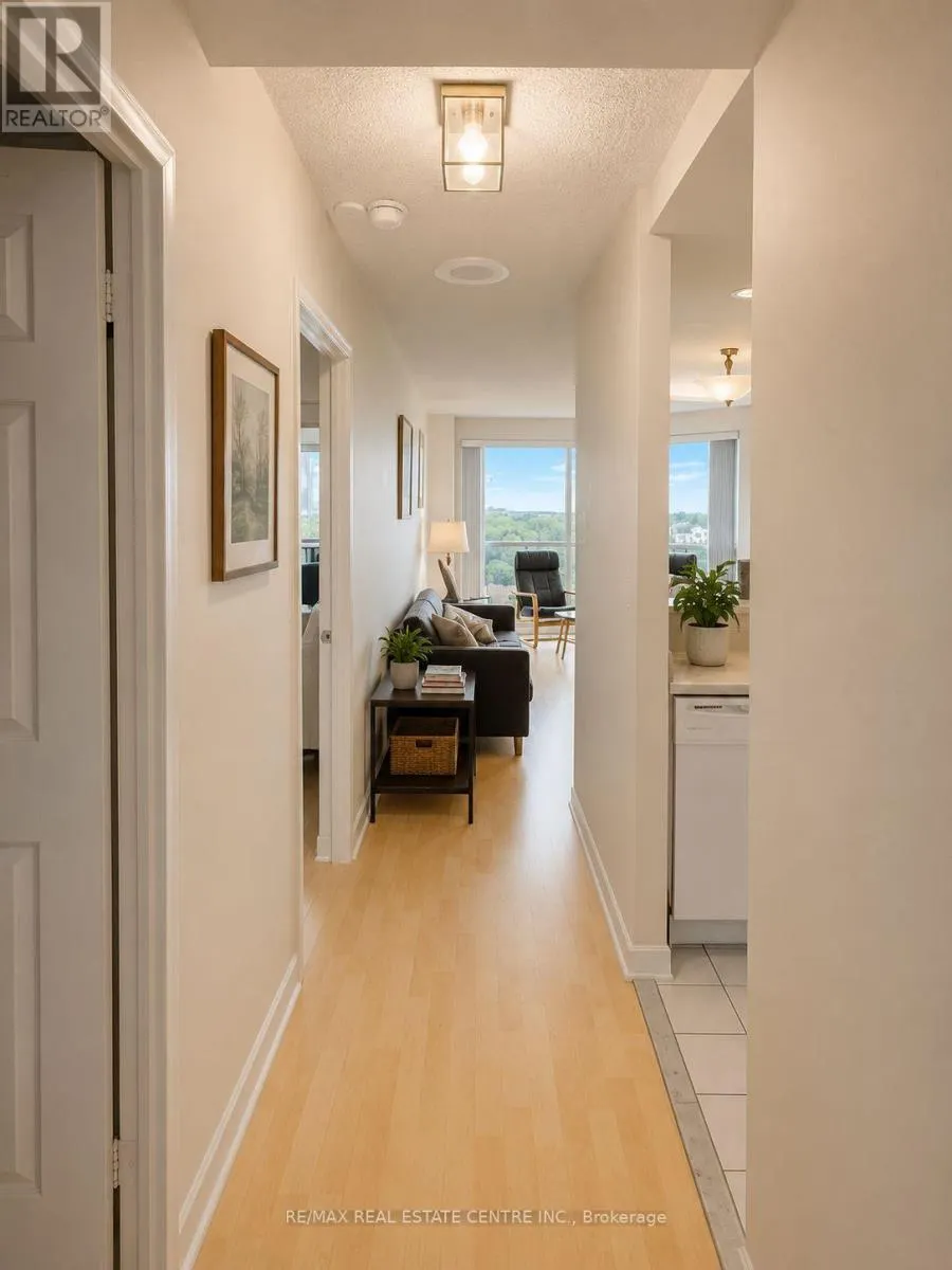 1007 - 2177 BURNHAMTHORPE ROAD W