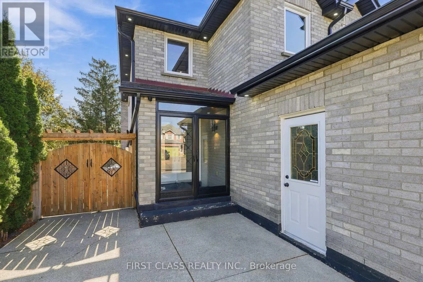 91 CHEVIOT CRESCENT