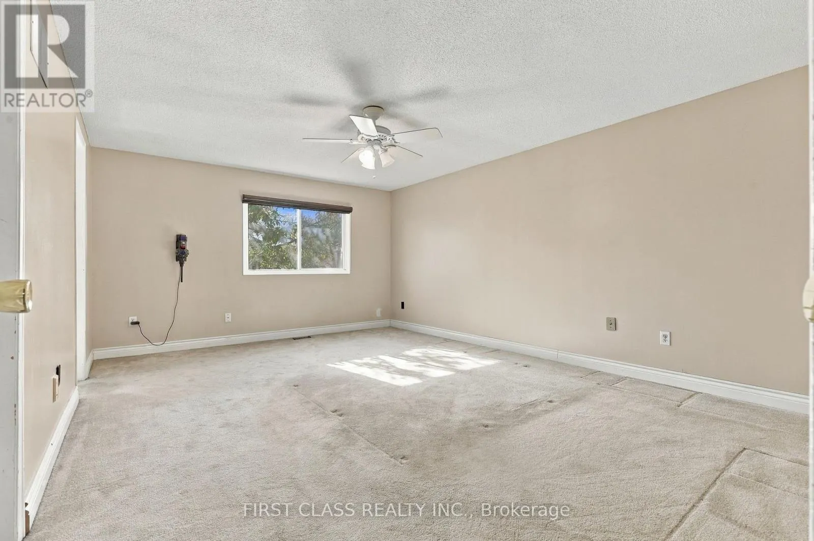 91 CHEVIOT CRESCENT
