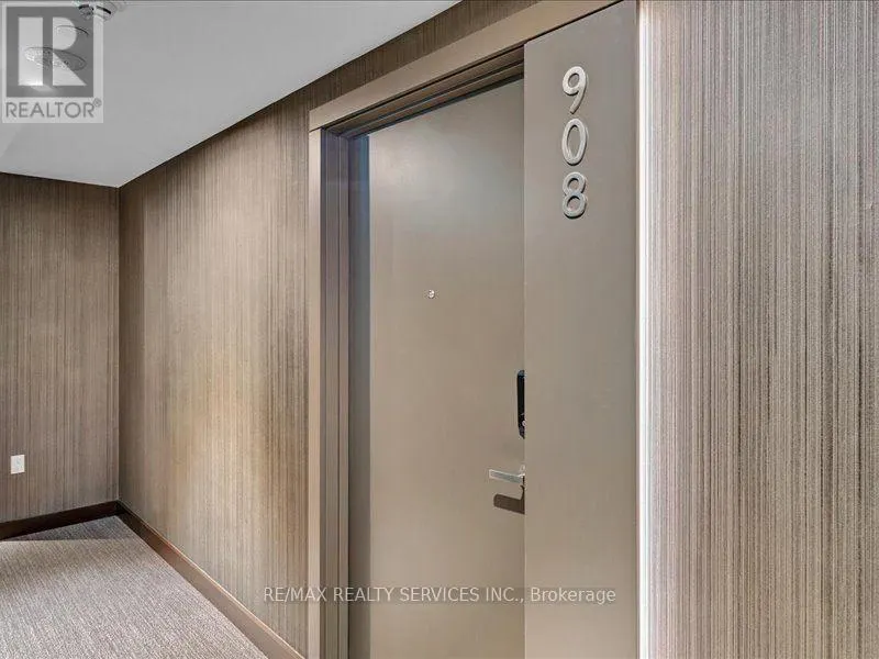 908 - 448 BURNHAMTHORPE ROAD W