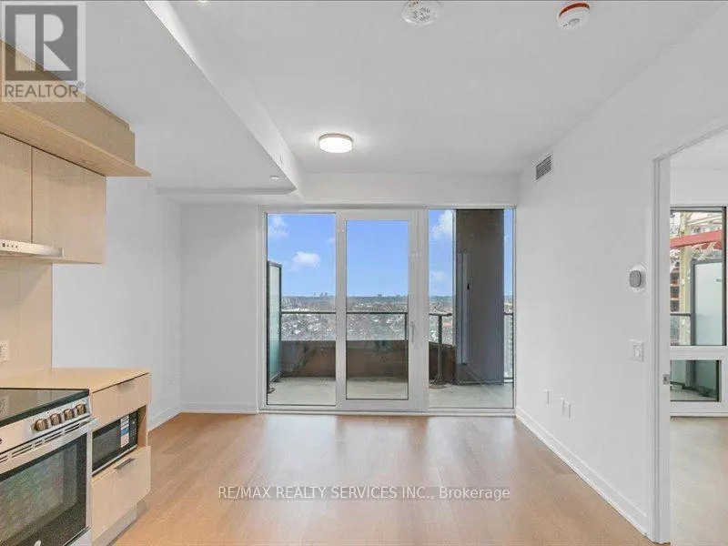 908 - 448 BURNHAMTHORPE ROAD W