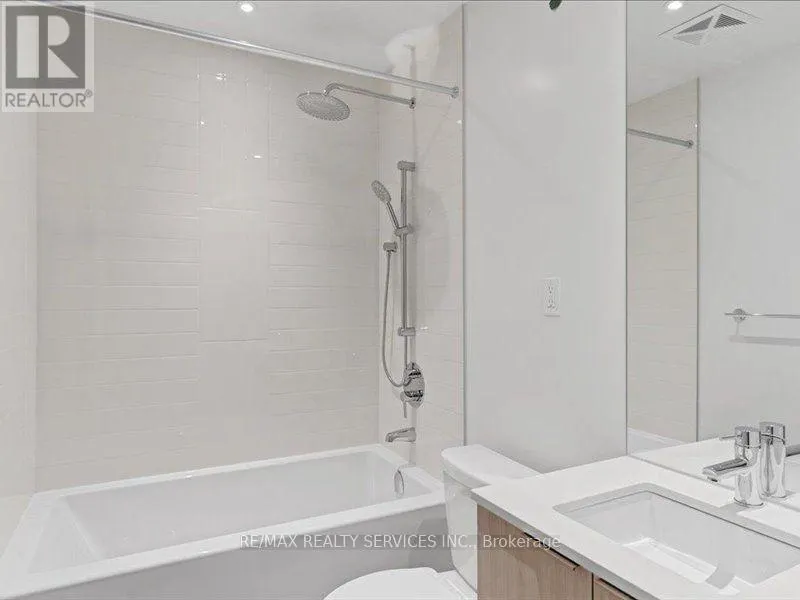 908 - 448 BURNHAMTHORPE ROAD W