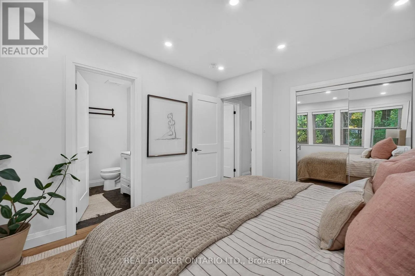 266 ST PAUL STREET