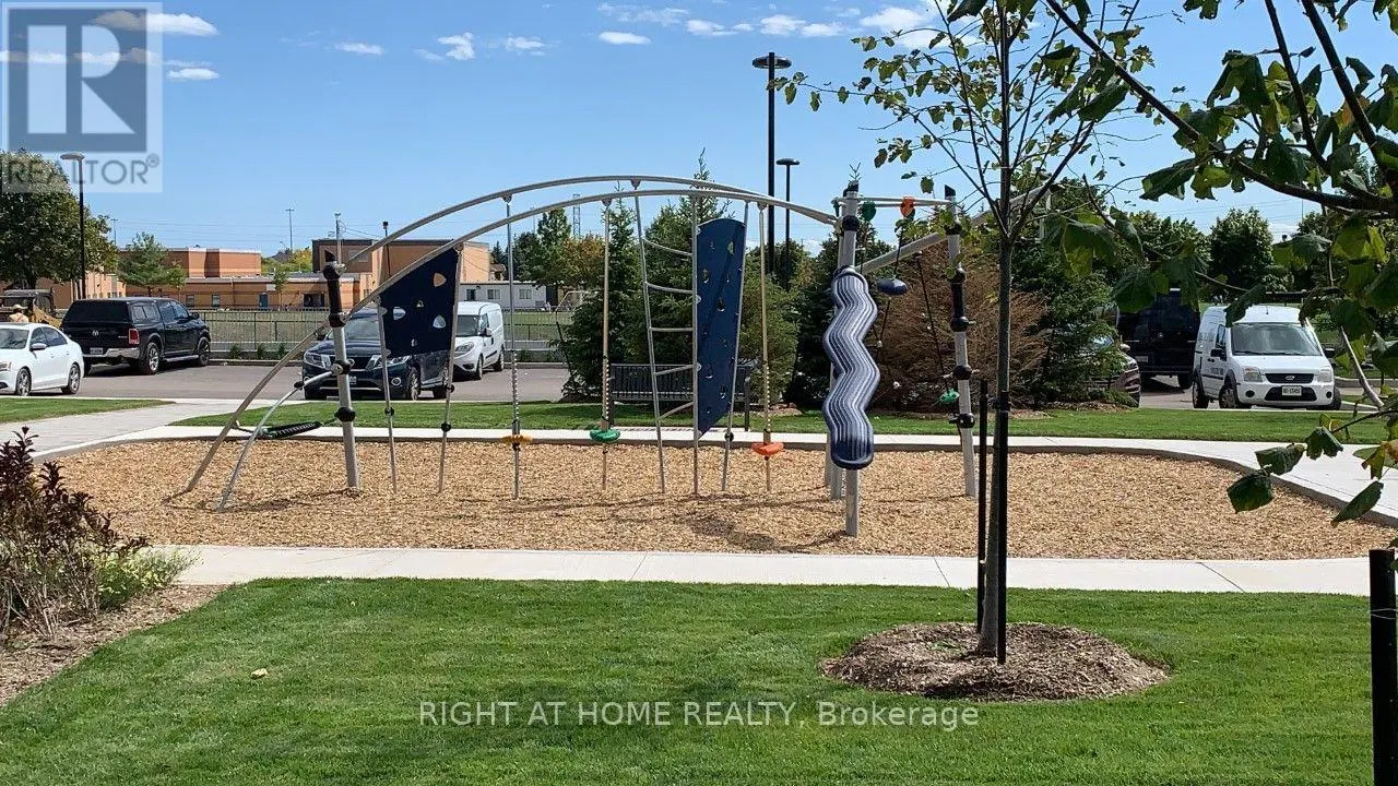 1810 - 4677 GLEN ERIN DRIVE