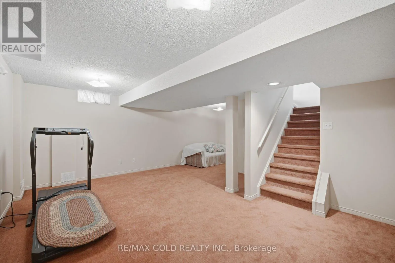 99 WOODHAVEN DRIVE