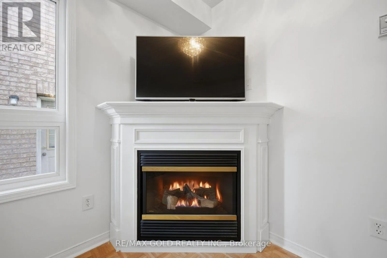 99 WOODHAVEN DRIVE