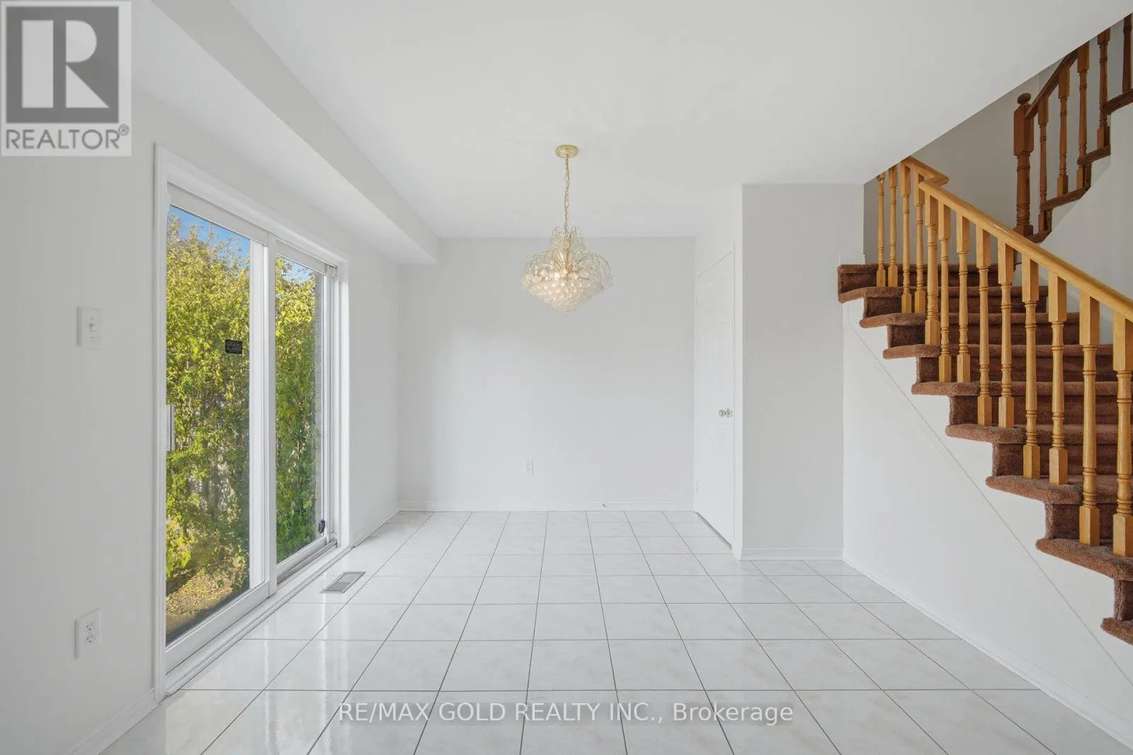 99 WOODHAVEN DRIVE