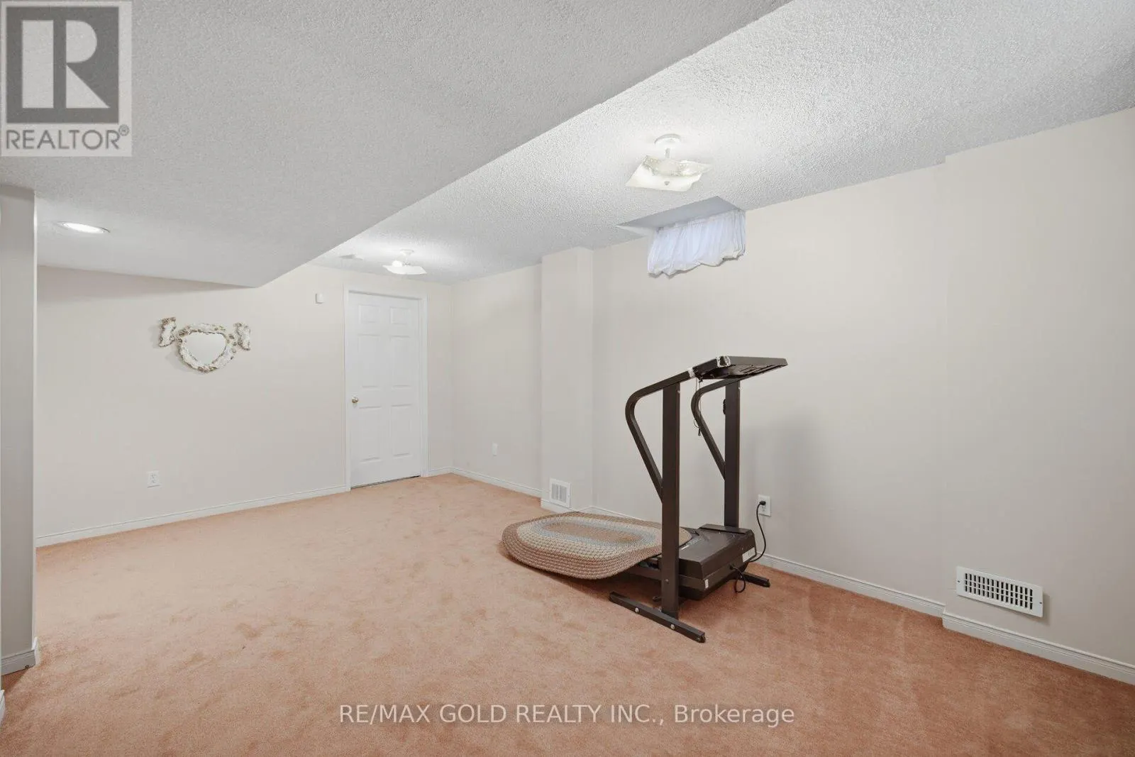 99 WOODHAVEN DRIVE