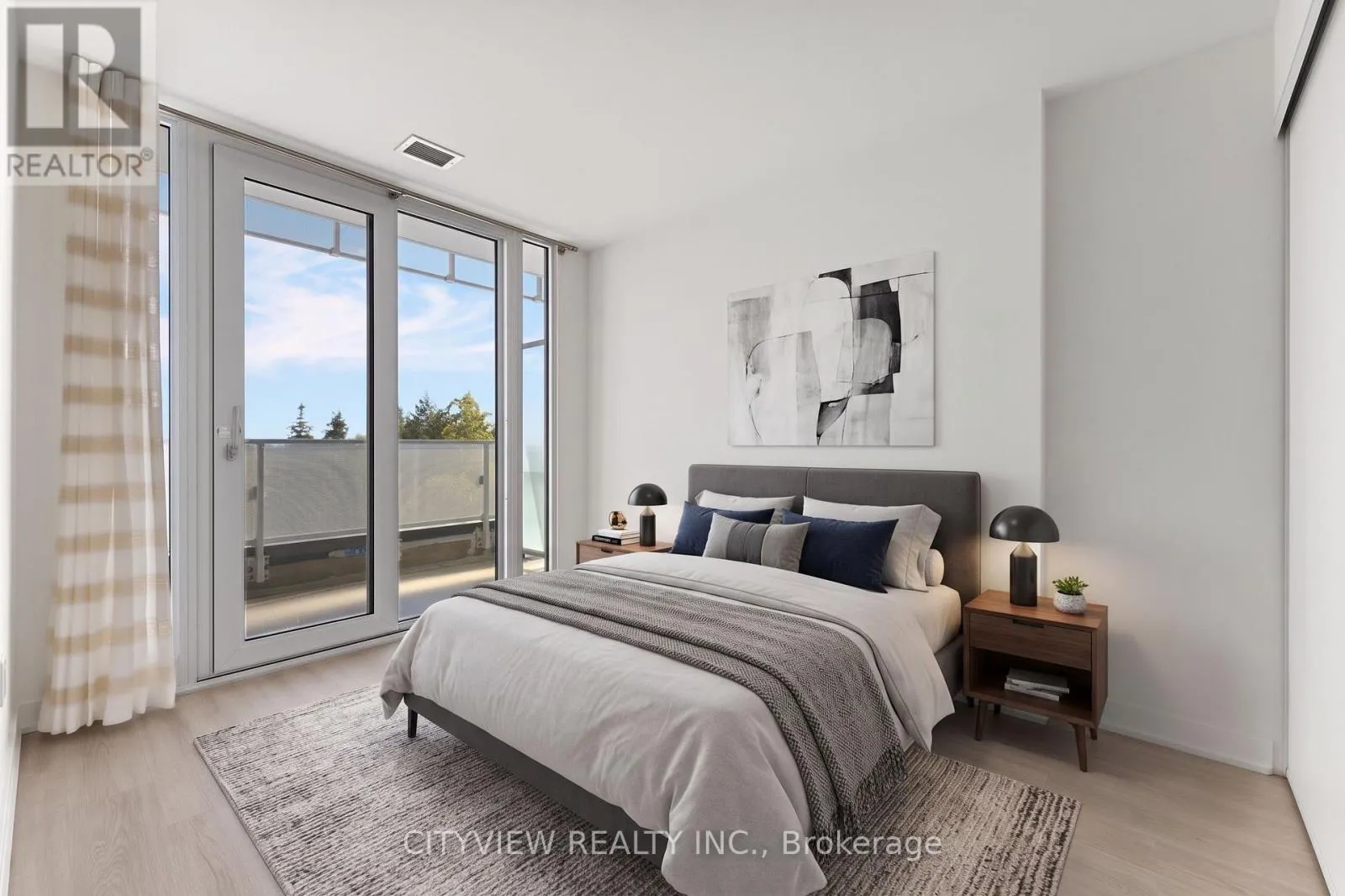 212 - 3883 QUARTZ ROAD