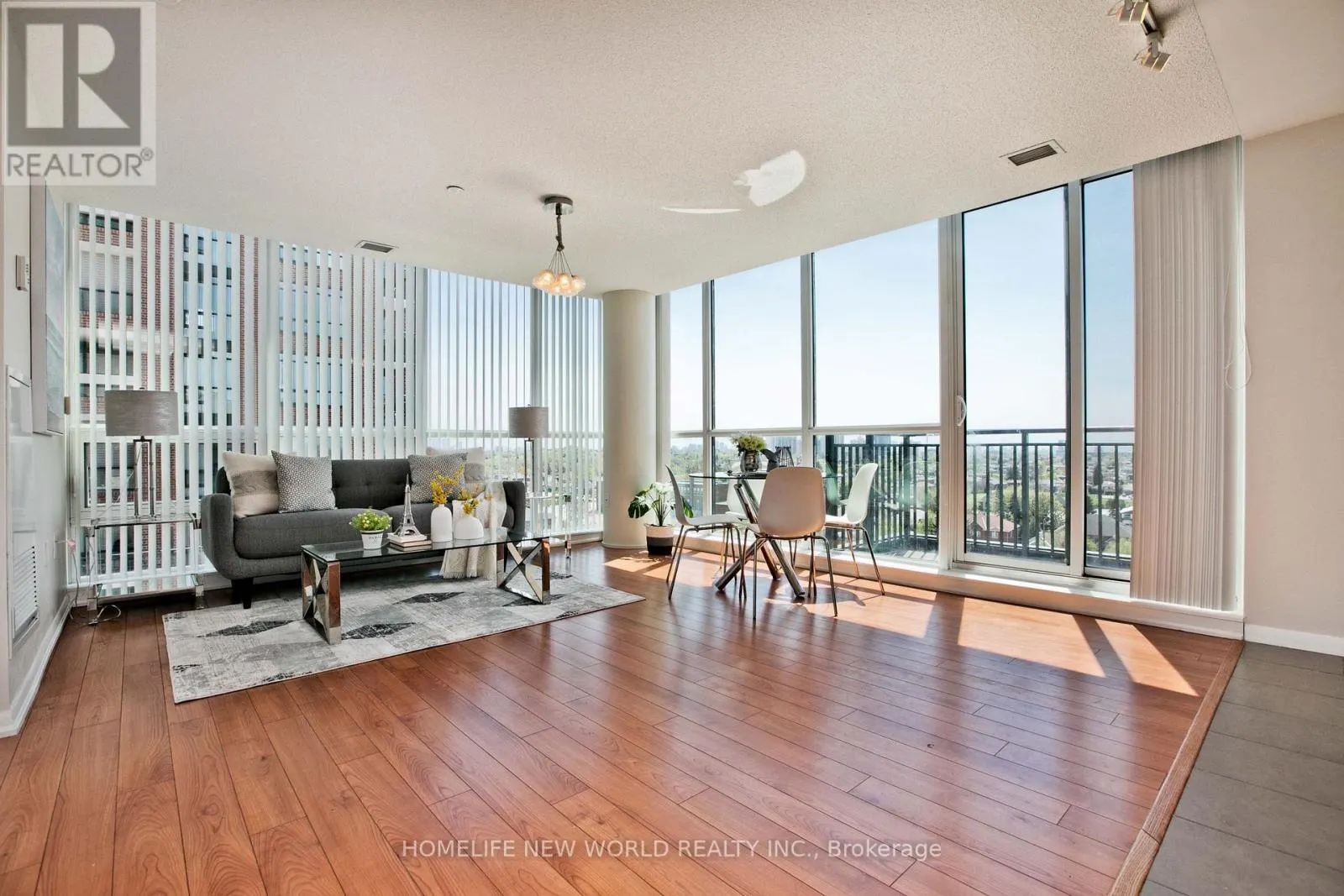 836 - 830 LAWRENCE AVENUE W