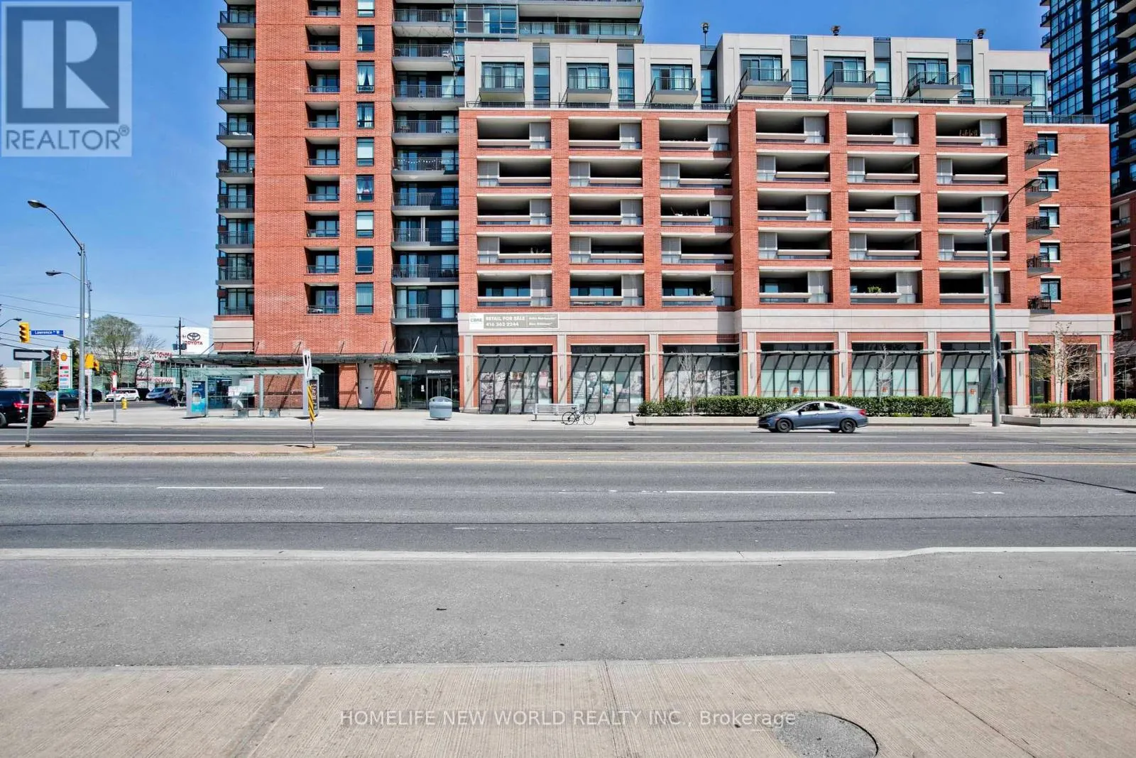 836 - 830 LAWRENCE AVENUE W