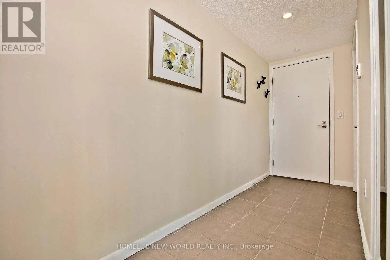 836 - 830 LAWRENCE AVENUE W